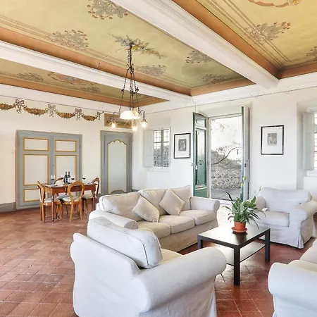 Appartement The Monastery Capannori
