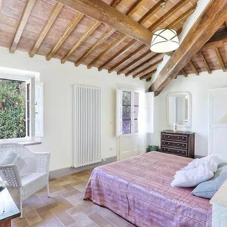 The Monastery 아파트 *